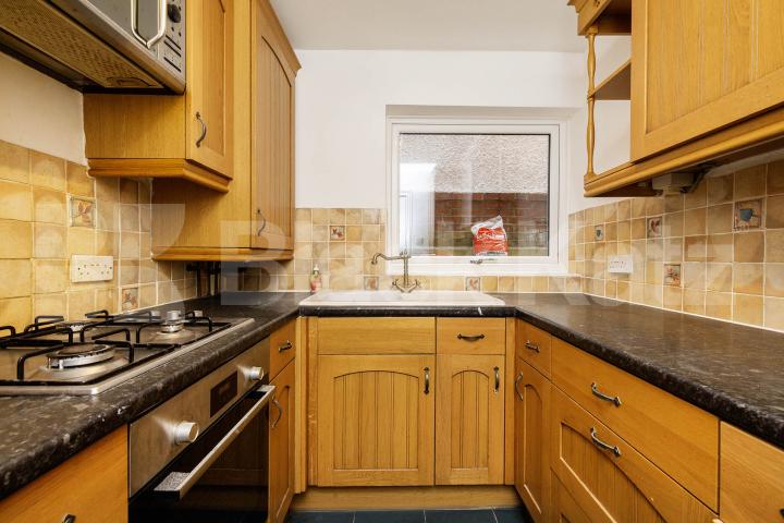 2 bedroom 2 bathroom maisonette with garden located close to Highgate station  Stanhope Road, Highgate